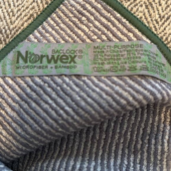 Norwex multipurpose cloth Gray/green brand new - Picture 2 of 3